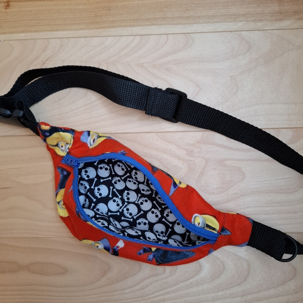 Tiny fanny pack for toddler/kid